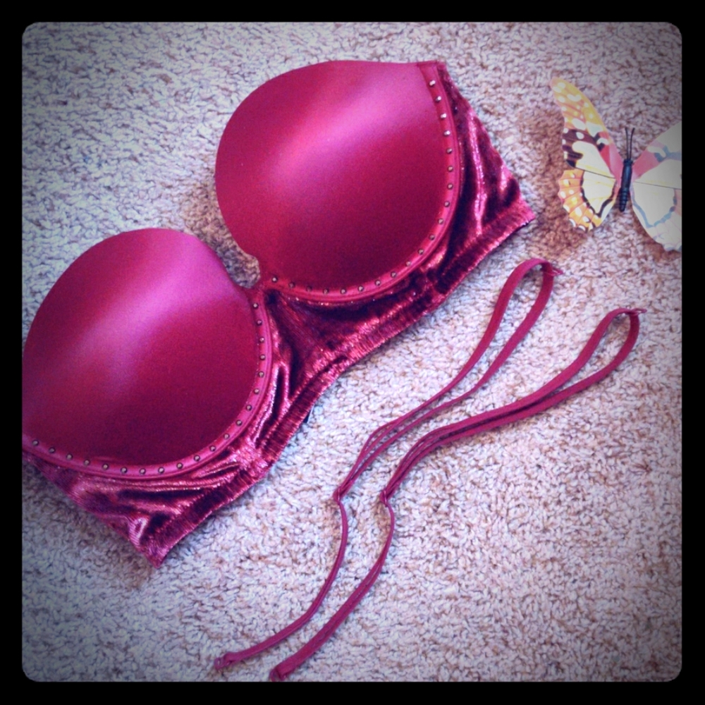 Victoria's Secret Very Sexy Multiway bra